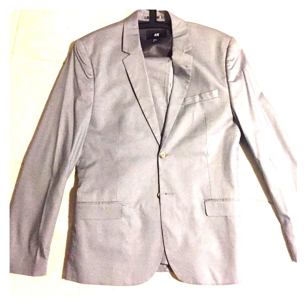 H&M light gray suit jacket and pants